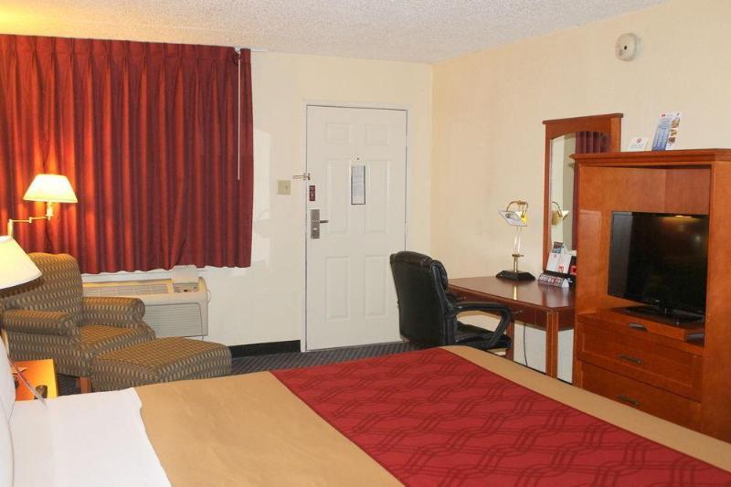 Days Inn By Wyndham College Station University Drive Экстерьер фото
